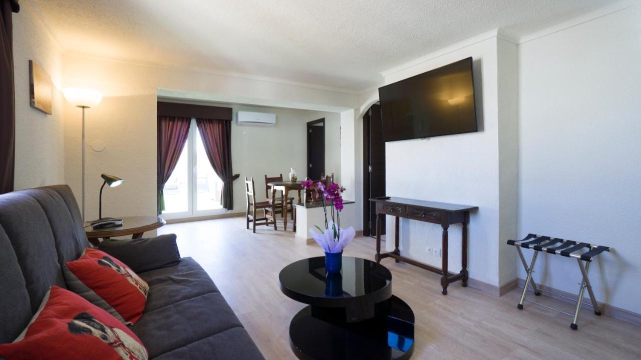 Hotel El Pozo Torremolinos Ngoại thất bức ảnh