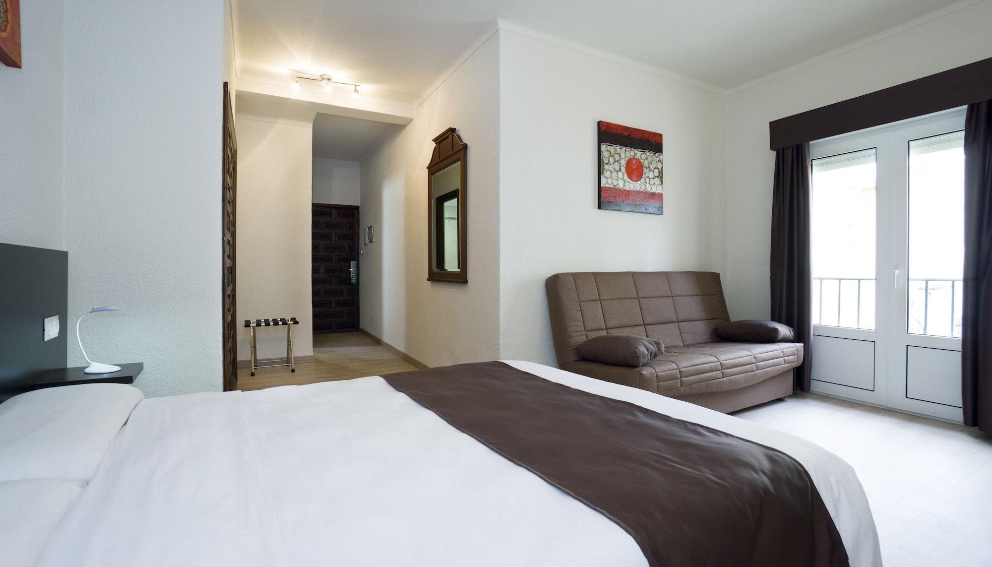 Hotel El Pozo Torremolinos Ngoại thất bức ảnh