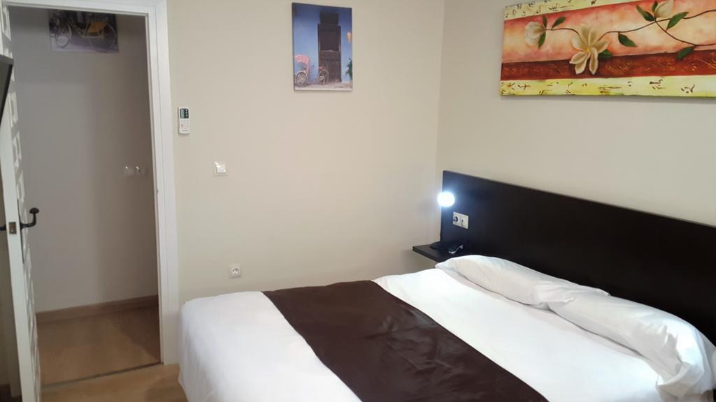 Hotel El Pozo Torremolinos Ngoại thất bức ảnh