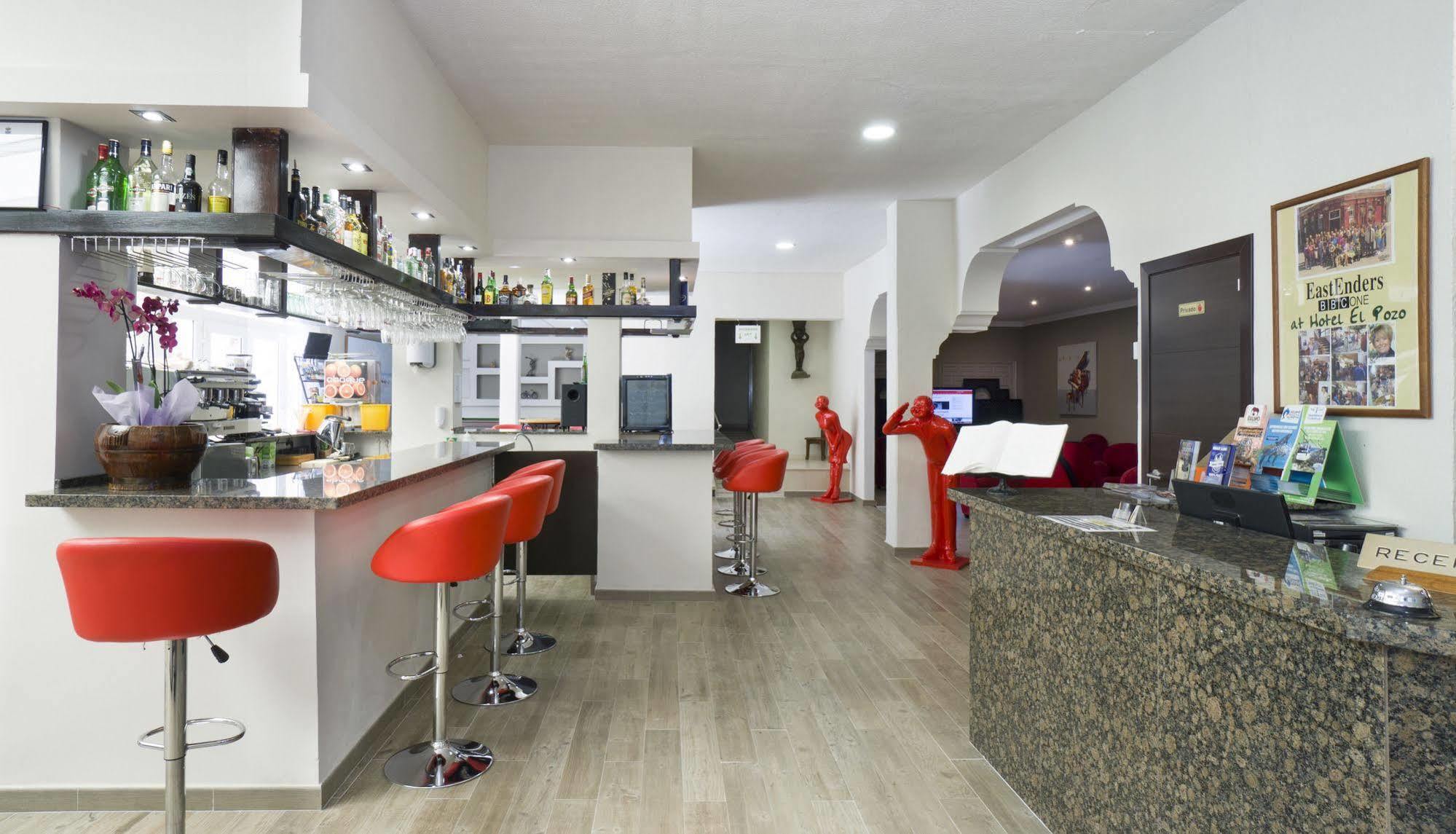 Hotel El Pozo Torremolinos Ngoại thất bức ảnh